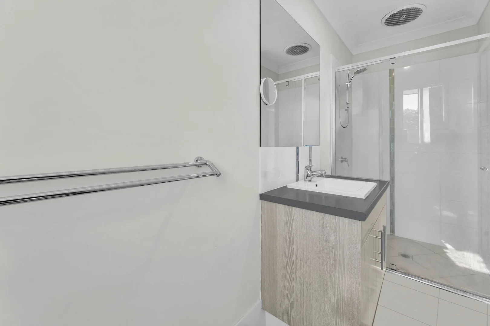 Additional image 7 of 1/229 Edwards Street, Flinders View QLD 4305