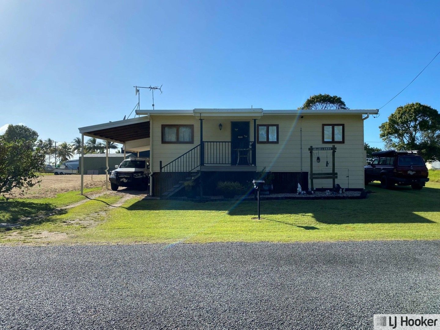 8 Costigan Street, Tully Heads QLD 4854, Image 0