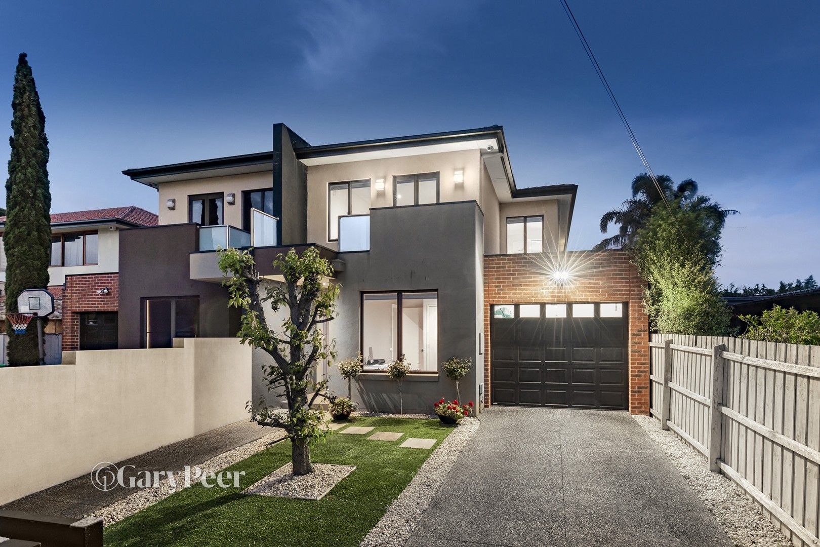 4 bedrooms Townhouse in 6A Forster Court BENTLEIGH EAST VIC, 3165