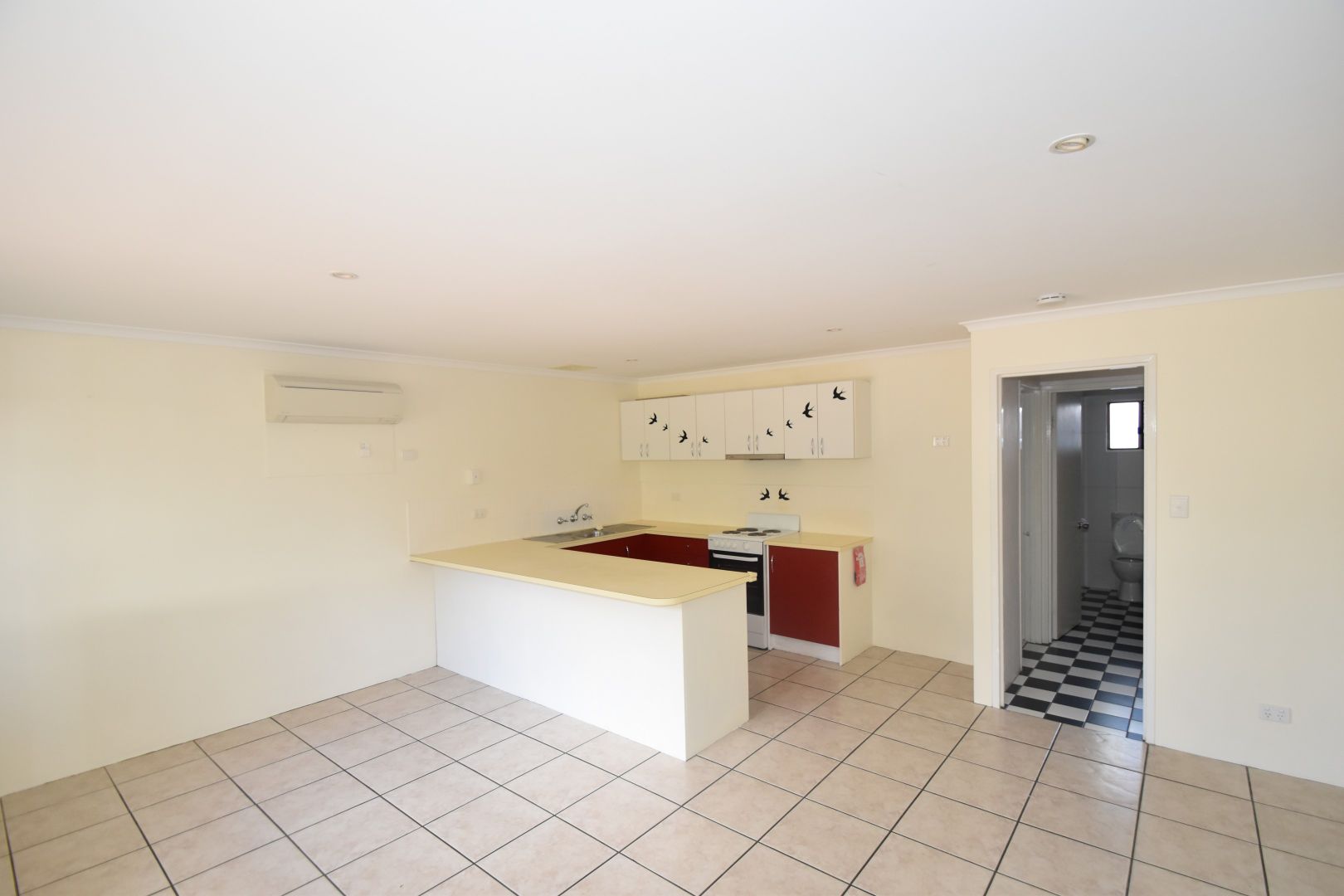 6/18 Undoolya Road, East Side NT 0870 Apartment For Rent 350 Domain