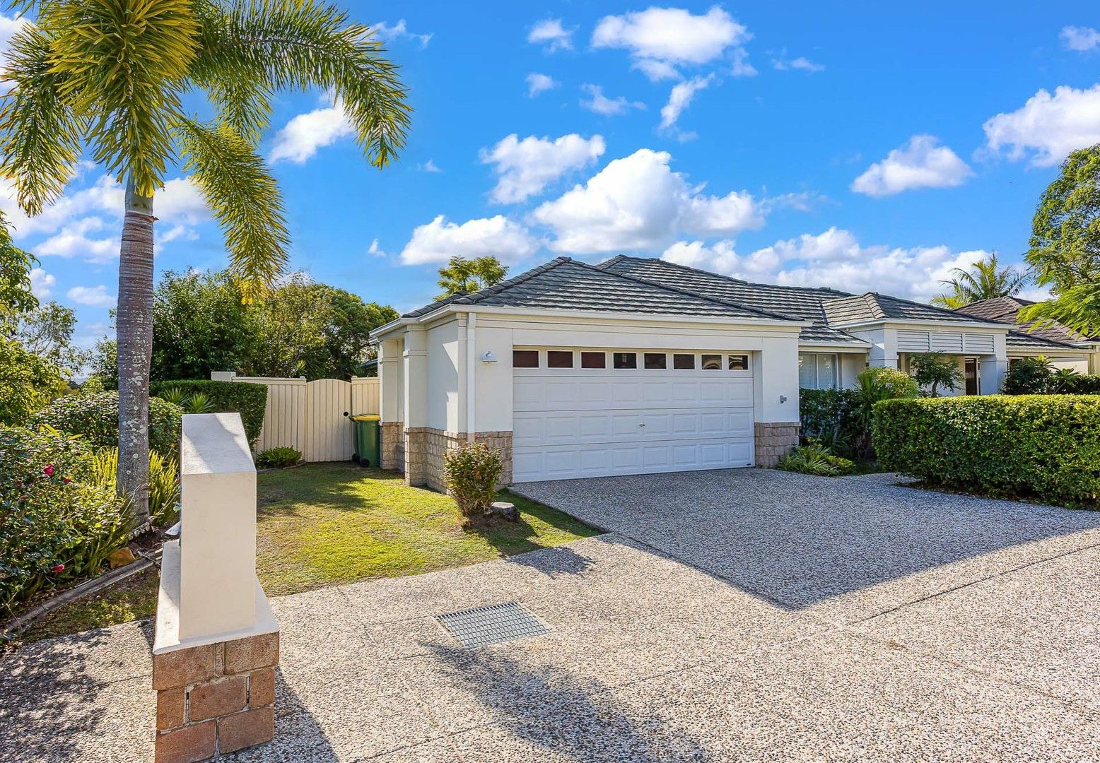 3 bedrooms Townhouse in 1/1 Lambor Drive MUDGEERABA QLD, 4213