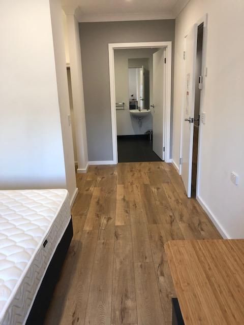 4 Chablis Crt Waurn Ponds Vic 3216 Studio For Rent 240 Domain