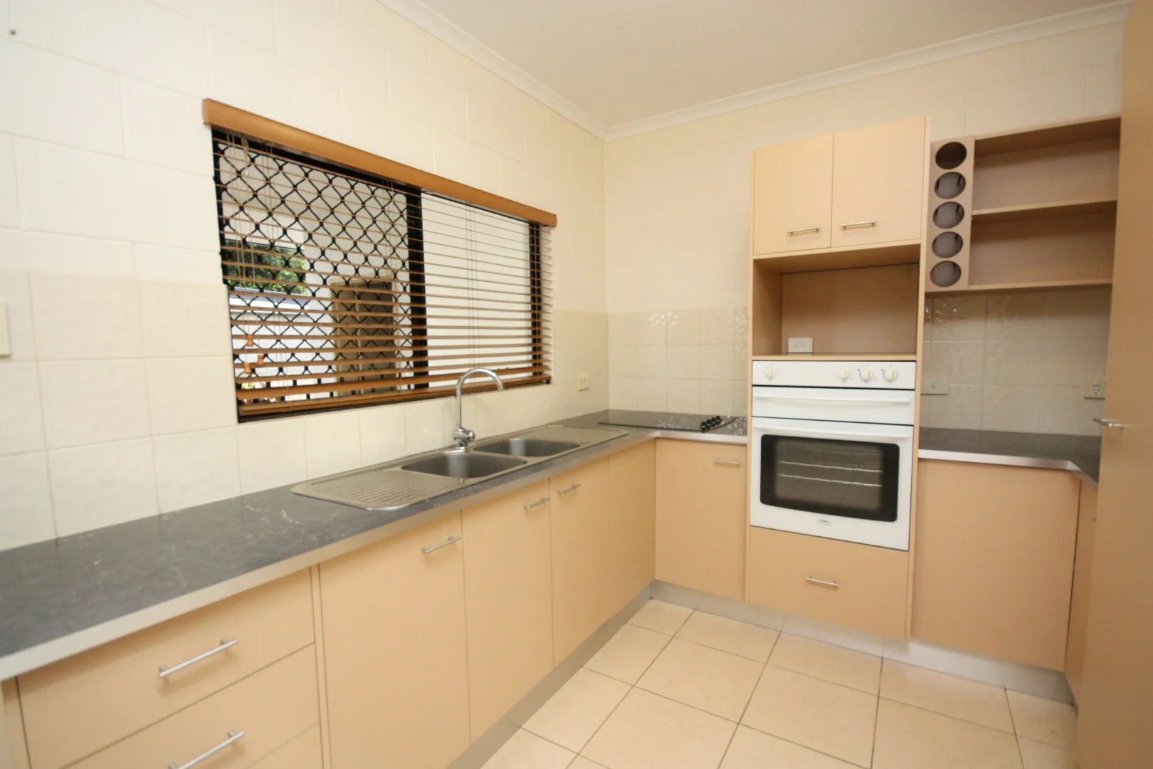 Additional image 3 of 1/11 Olive Street, Manoora QLD 4870