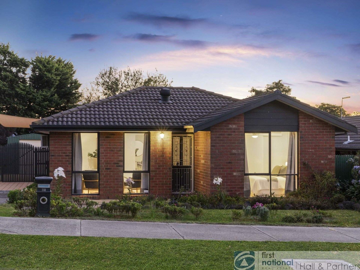 32 James Wyman Place, Hampton Park VIC 3976, Image 0