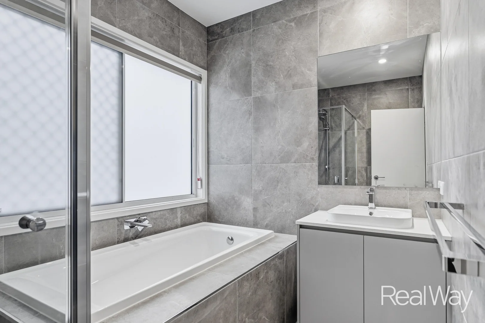 Additional image 17 of 6 Archer Close, Pallara QLD 4110