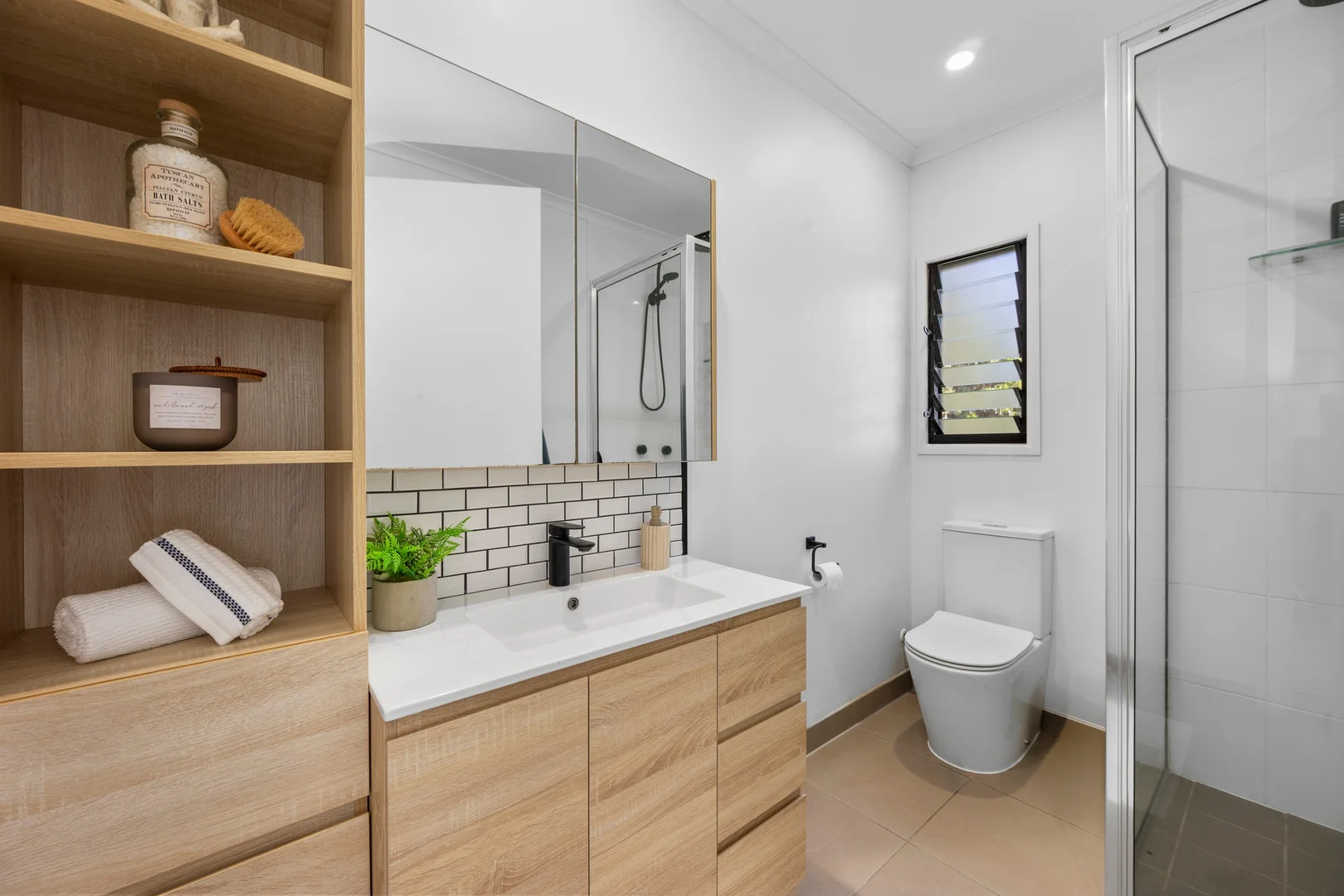 Additional image 8 of 49A Latchford Street, Pimlico QLD 4812