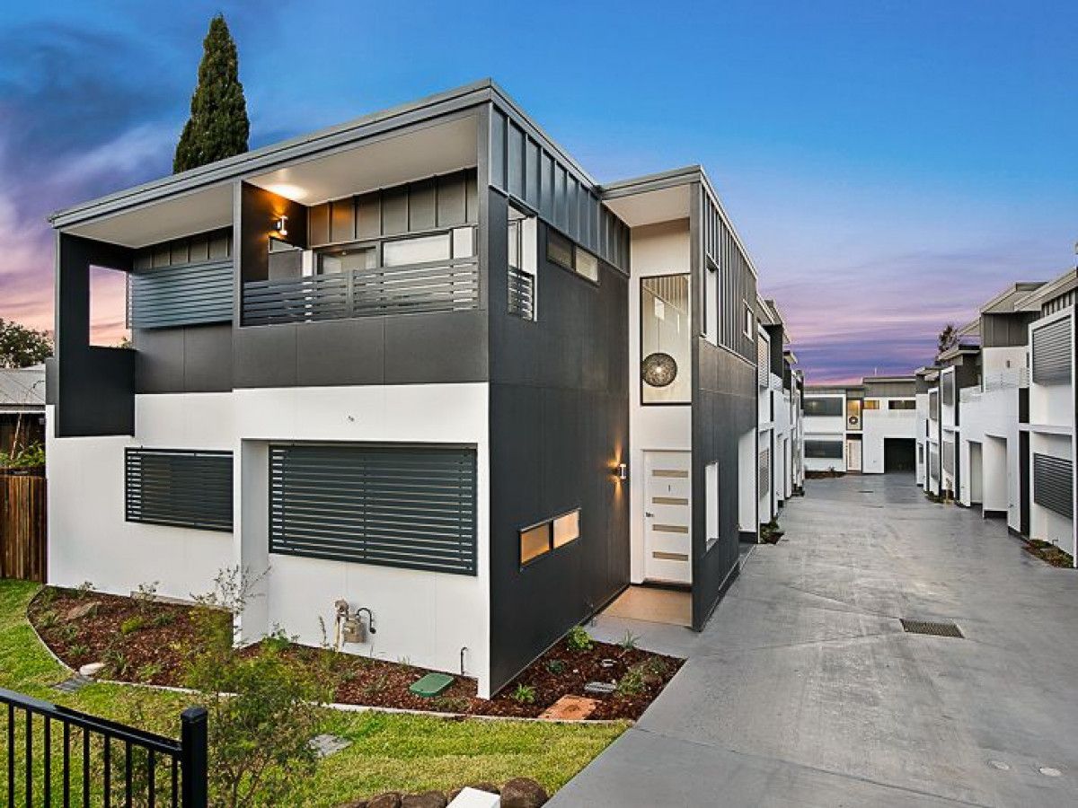 3 bedrooms Apartment / Unit / Flat in 9/14-16 Empress Street CENTENARY HEIGHTS QLD, 4350