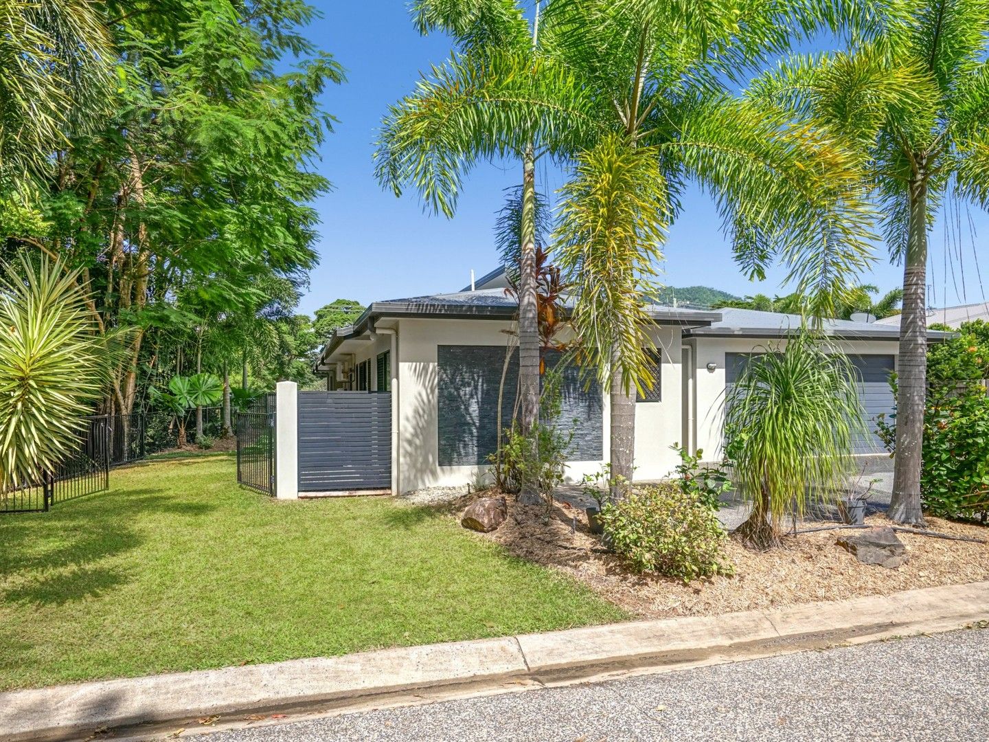 2B Keirle Avenue, Whitfield QLD 4870, Image 2