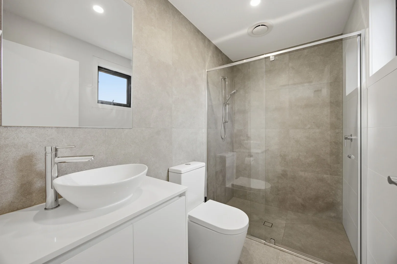 Additional image 4 of 1/27 Pitt Street, Ringwood VIC 3134