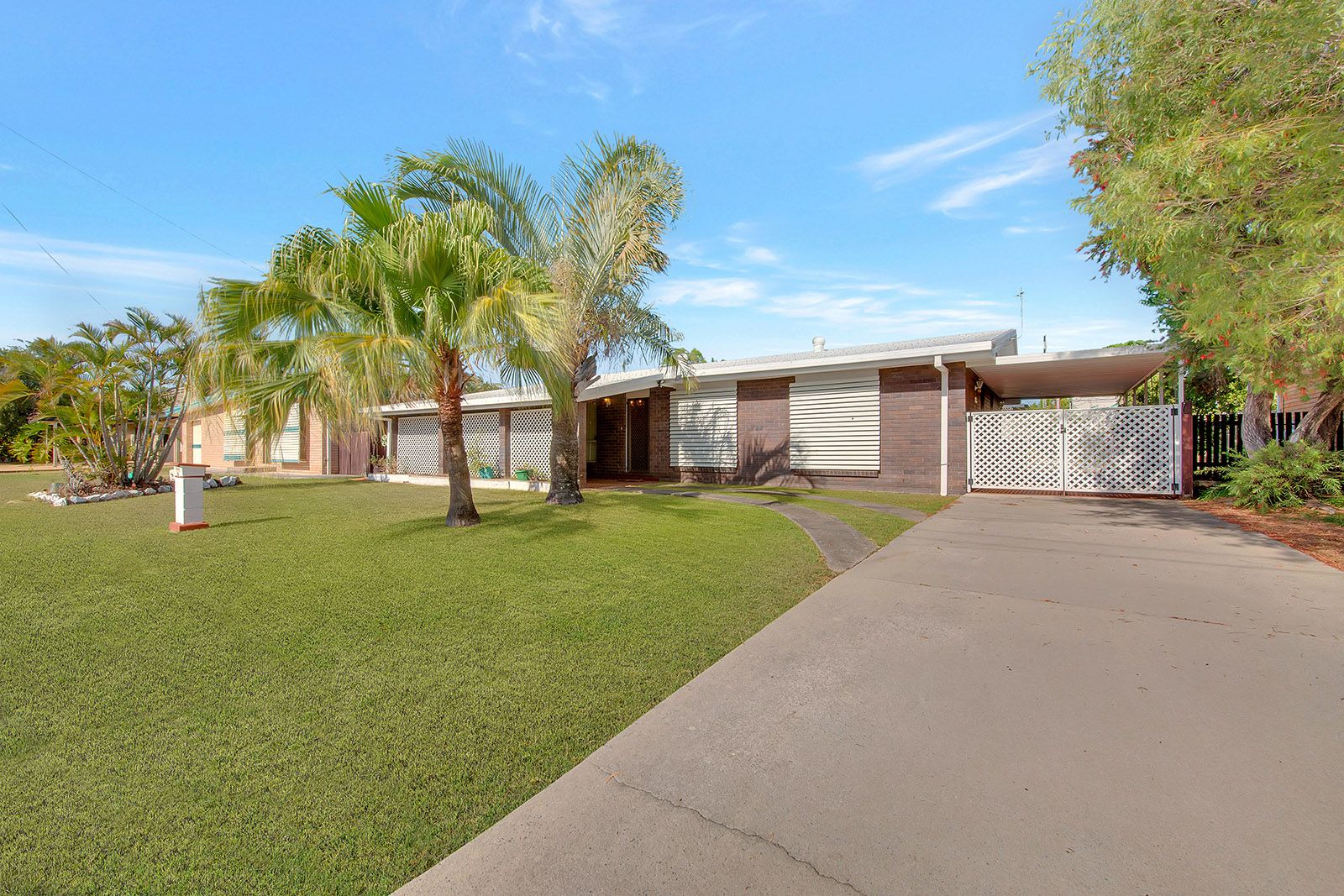 10 Grevillea Crescent, Kin Kora QLD 4680