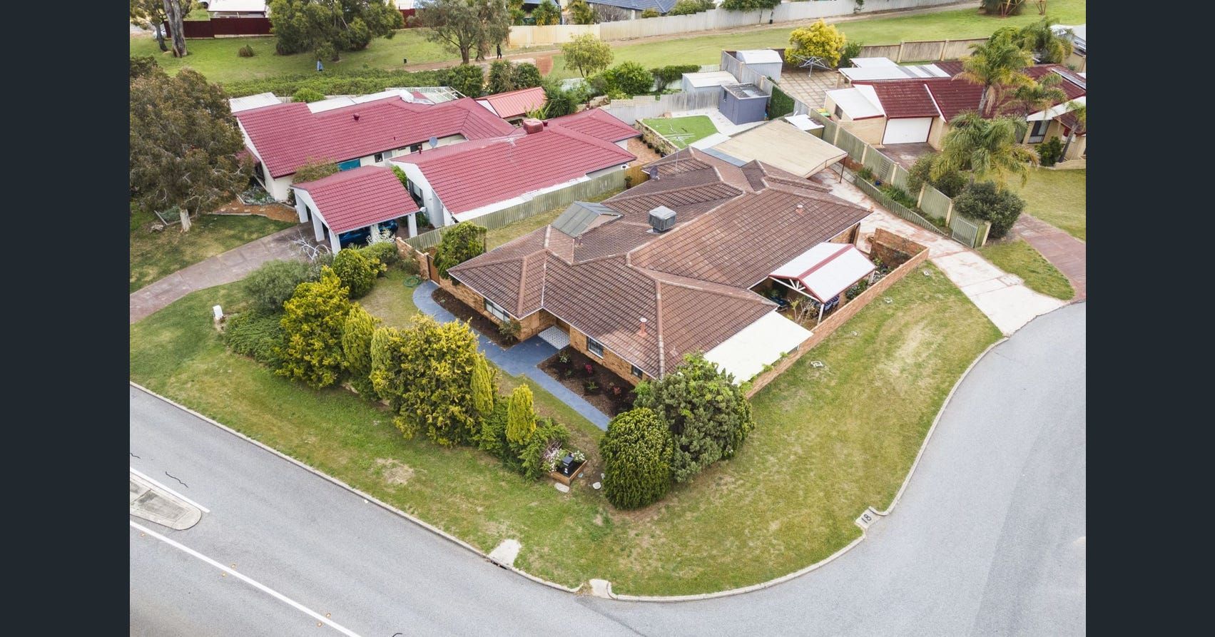 18 Petterson Avenue, Kardinya WA 6163, Image 1