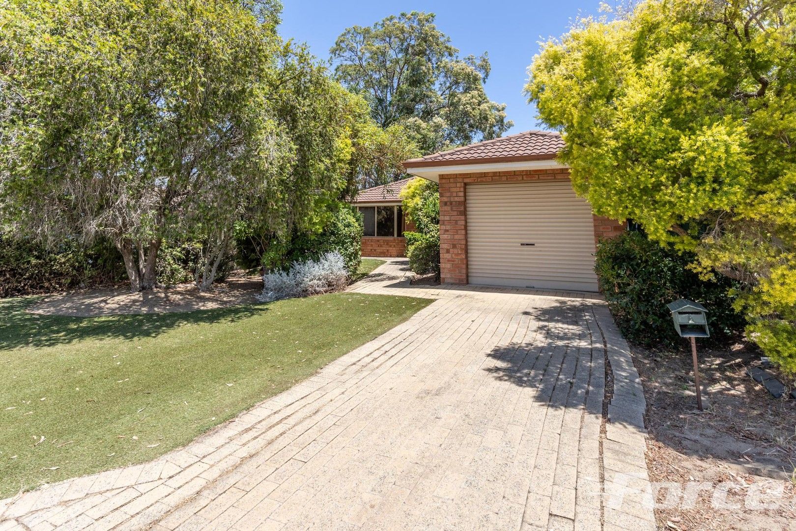 4 Savoy Place, Duncraig WA 6023, Image 1