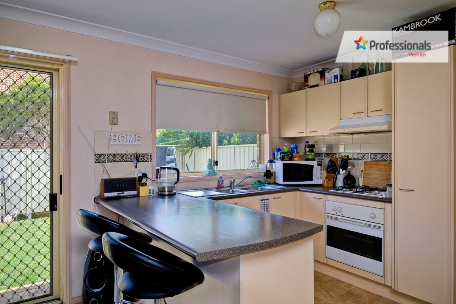 13/113 The Lakes Drive, Glenmore Park NSW 2745, Image 2