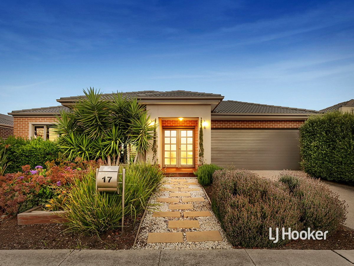 17 Marlin Crescent, Point Cook VIC 3030, Image 0