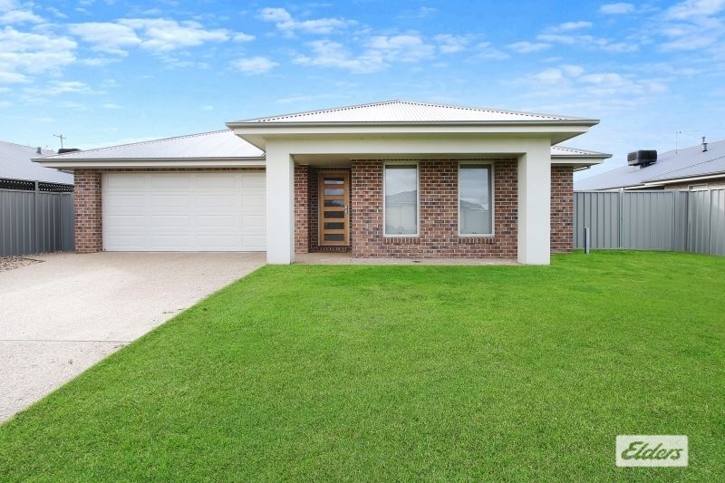 13 Gilson Place, Howlong NSW 2643 House For Rent Domain