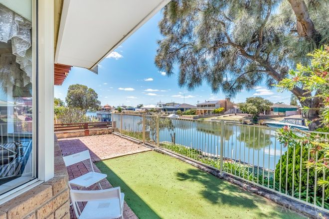 Picture of 10 Woolah Place, SOUTH YUNDERUP WA 6208