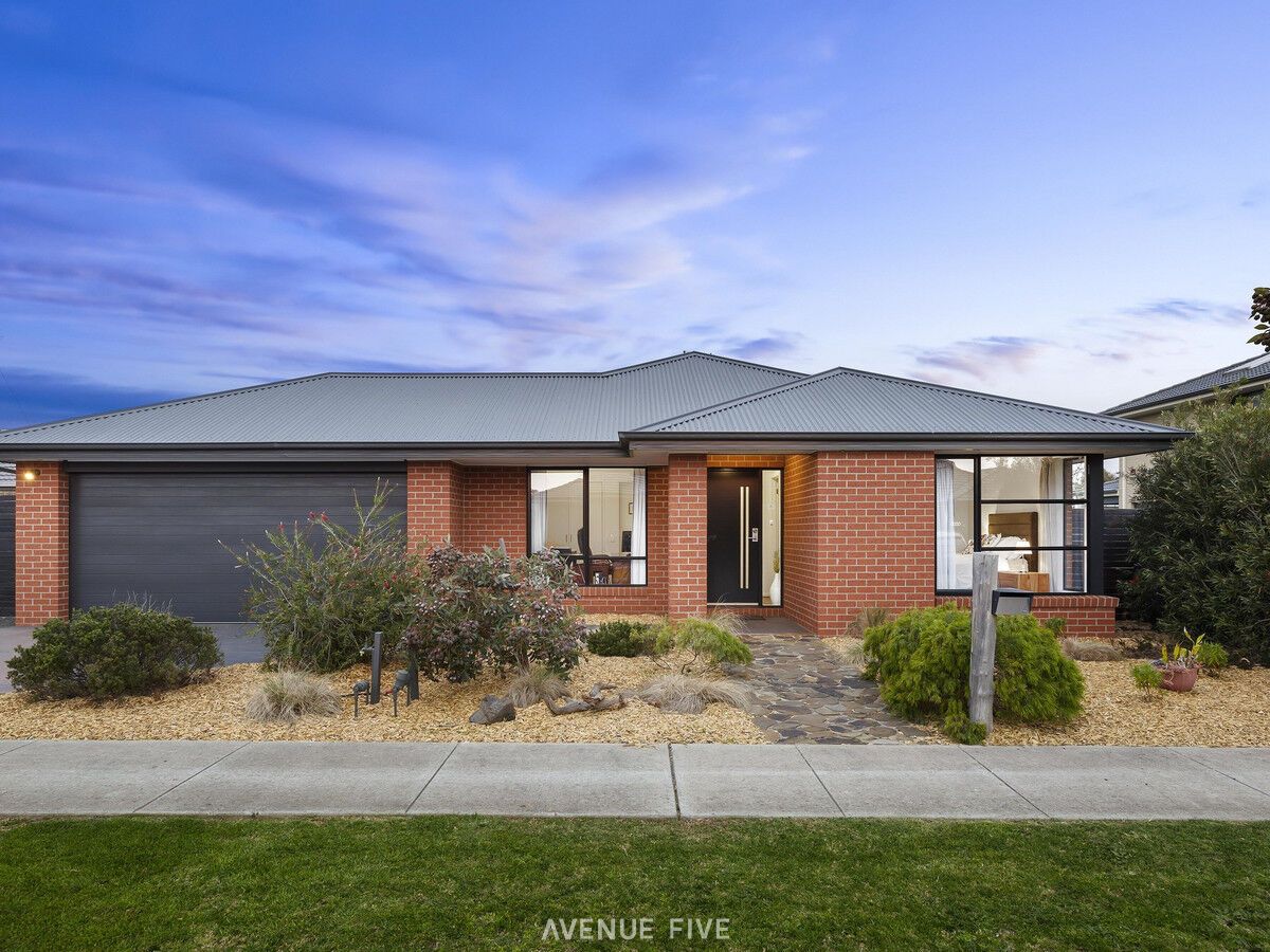 4 bedrooms House in 5 Creekward Drive ARMSTRONG CREEK VIC, 3217