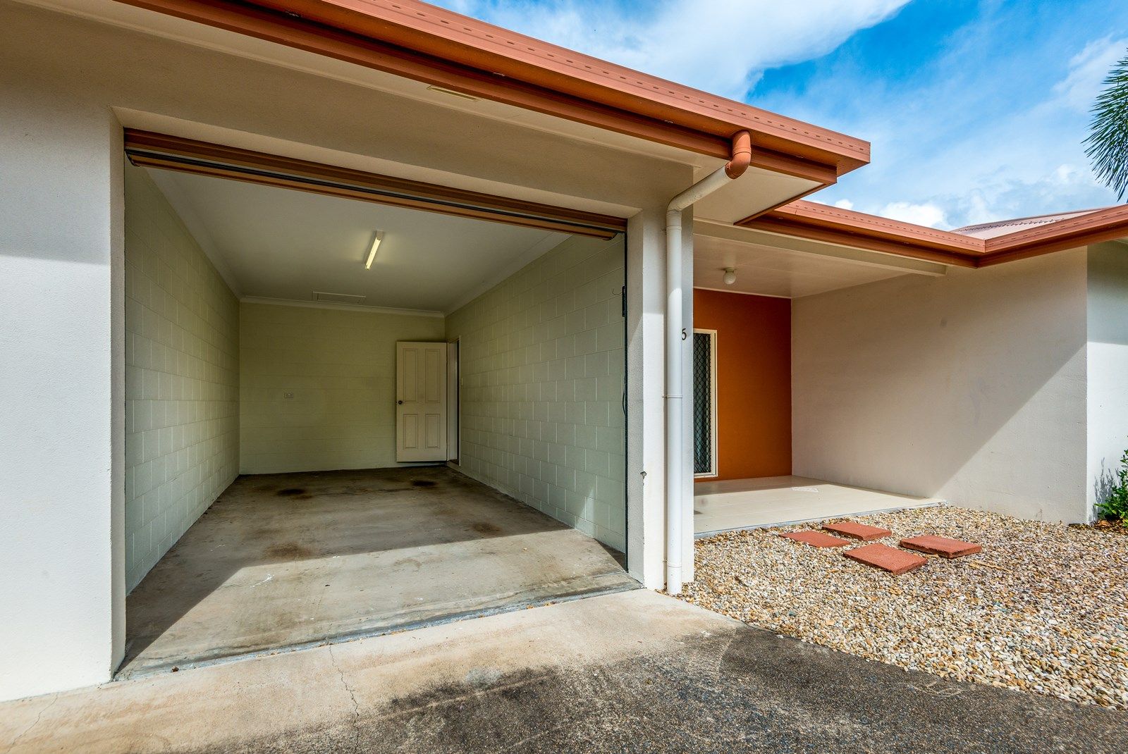 6/48-50 English Street, Manunda QLD 4870, Image 2