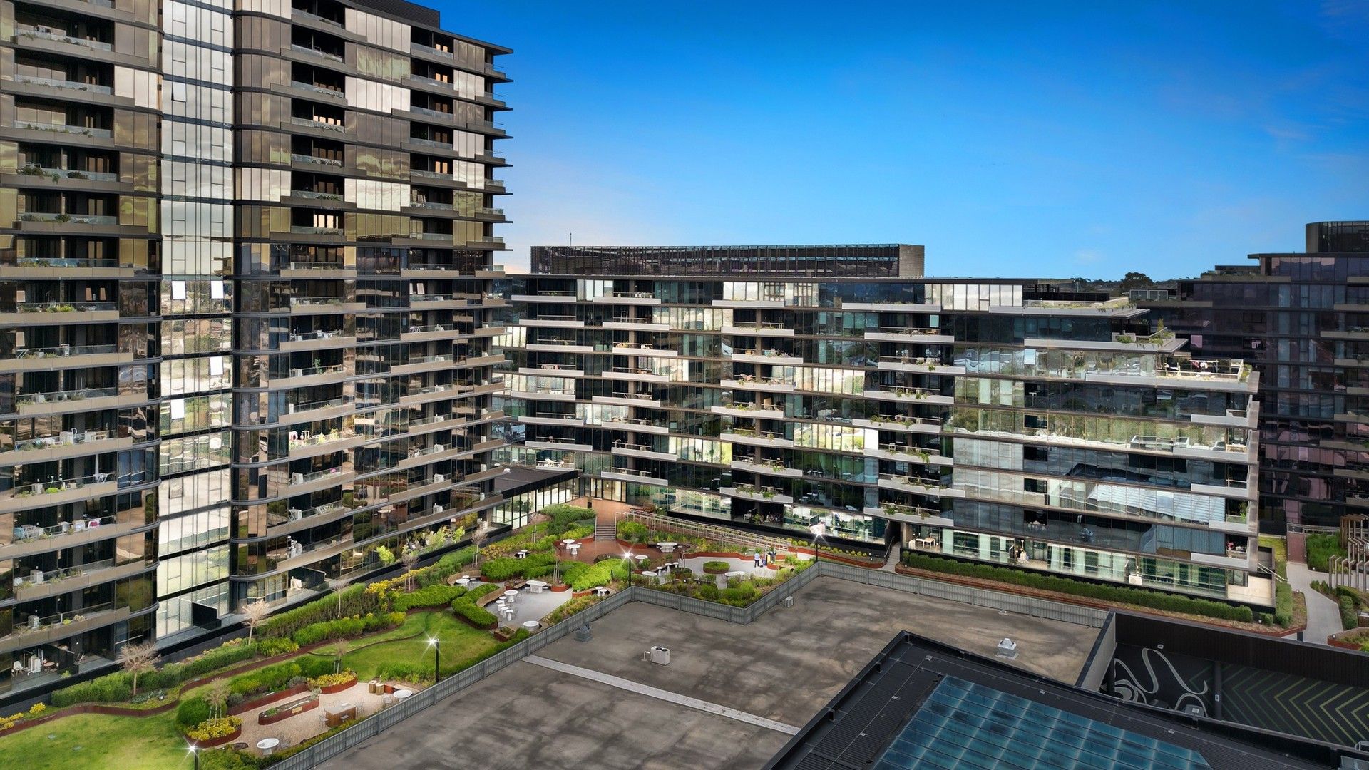 1 bedrooms Apartment / Unit / Flat in 815/23 Osullivan Road GLEN WAVERLEY VIC, 3150