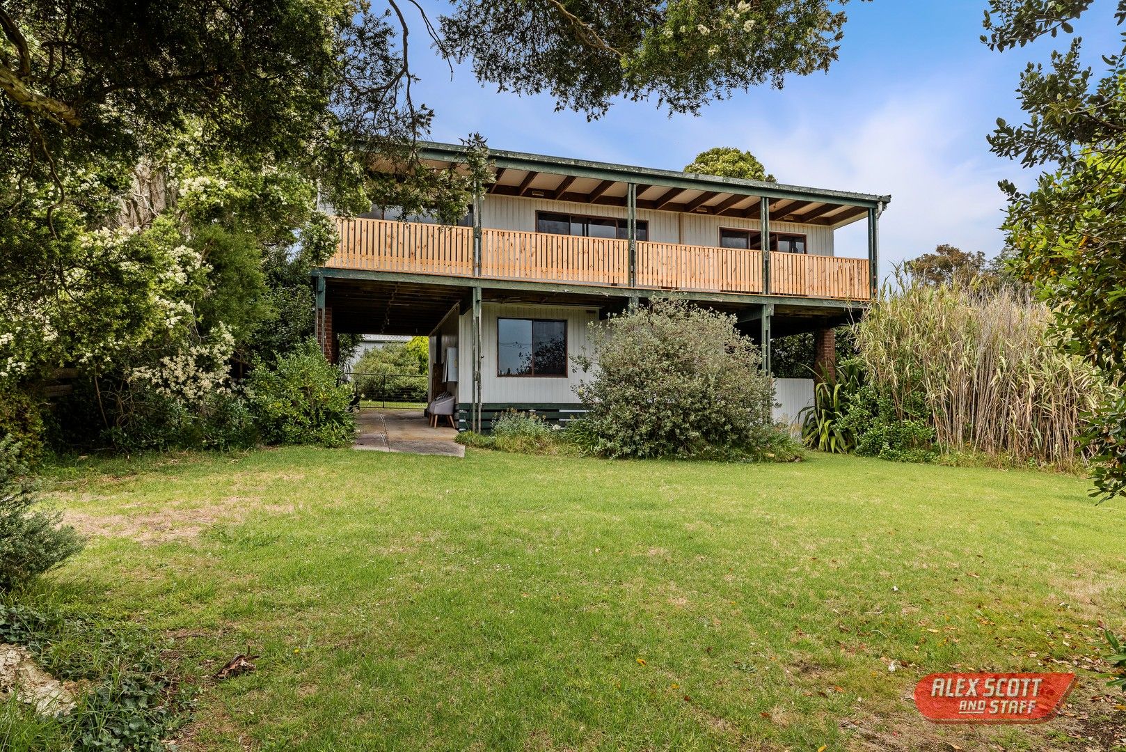 1 Lawrence Avenue, Cowes VIC 3922, Image 0
