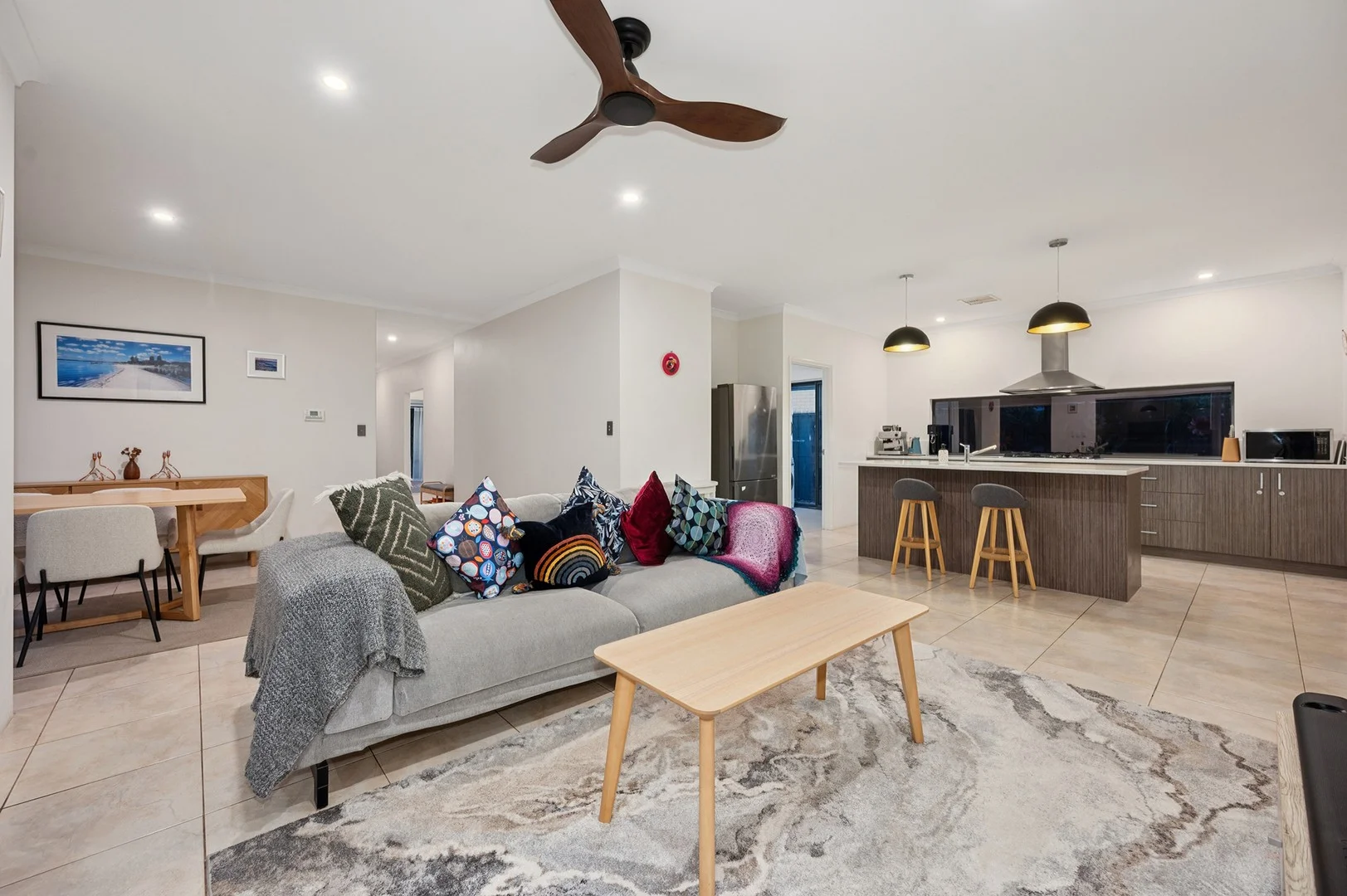 25 Leroy Way, Piara Waters WA 6112