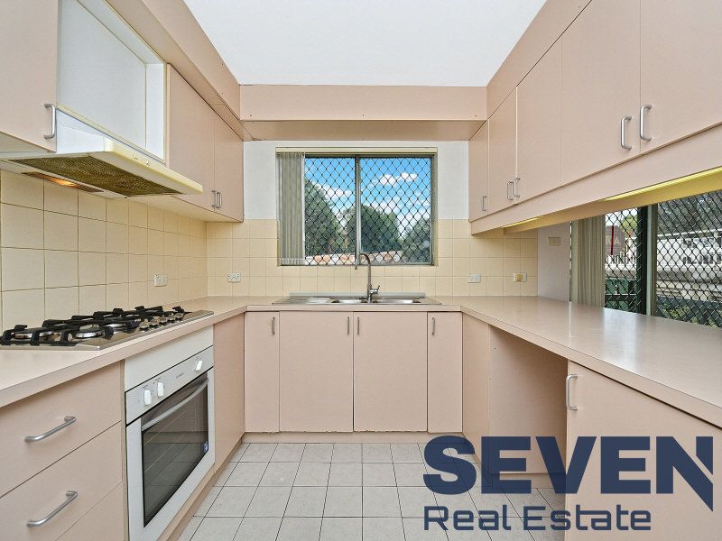 20/1 Fitzgerald Crescent, Strathfield NSW 2135, Image 2