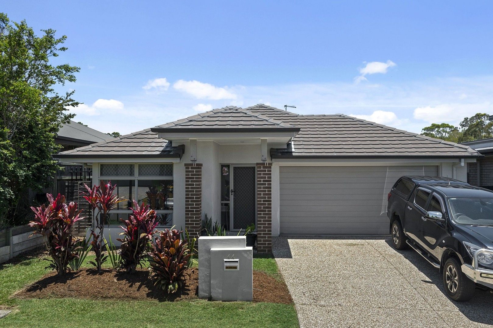 4 bedrooms House in 44 Cardwell Circuit THORNLANDS QLD, 4164