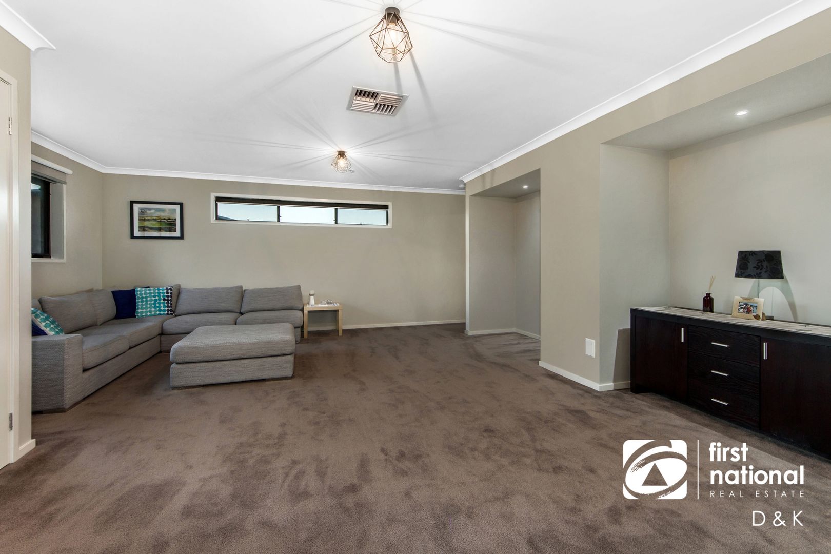 2 Syon Court, Burnside Heights VIC 3023, Image 2