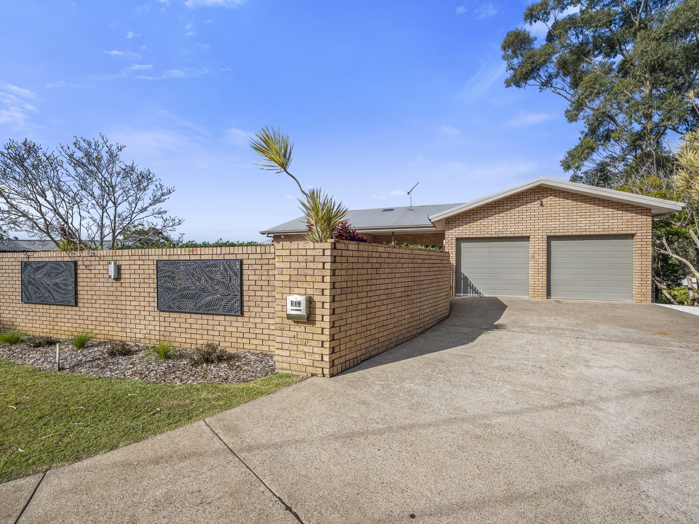 10 Lagoona Close, Korora NSW 2450, Image 2