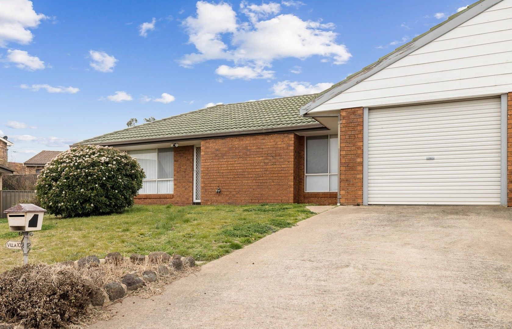 3 bedrooms Villa in 10/31-51 Newton Street GOULBURN NSW, 2580