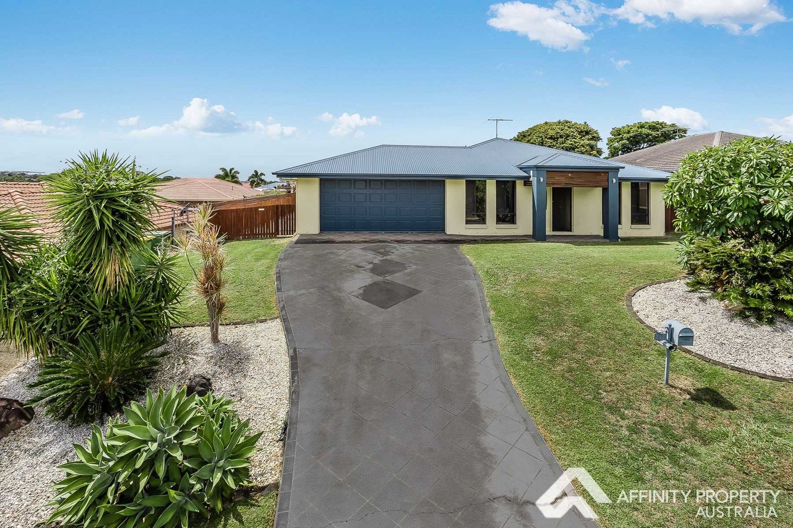 4 bedrooms House in 5 Camryn Court KALLANGUR QLD, 4503