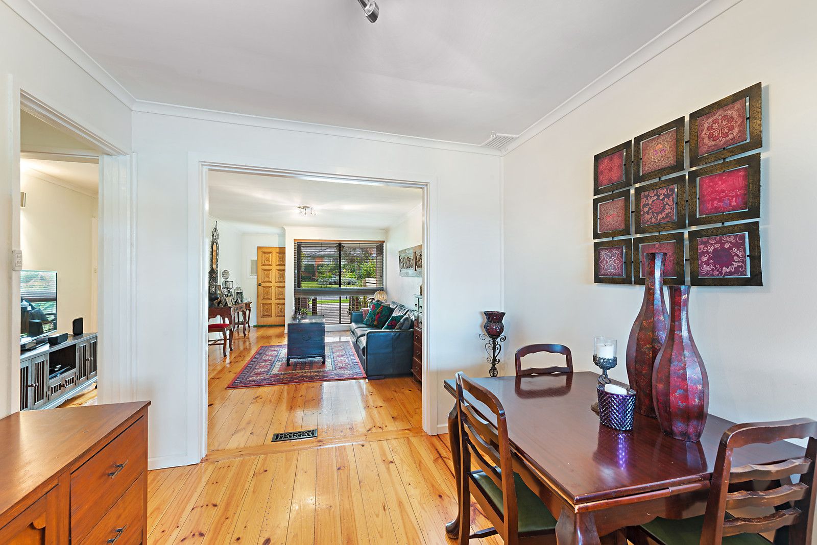 2/105 Vincent Street, Oak Park VIC 3046, Image 2