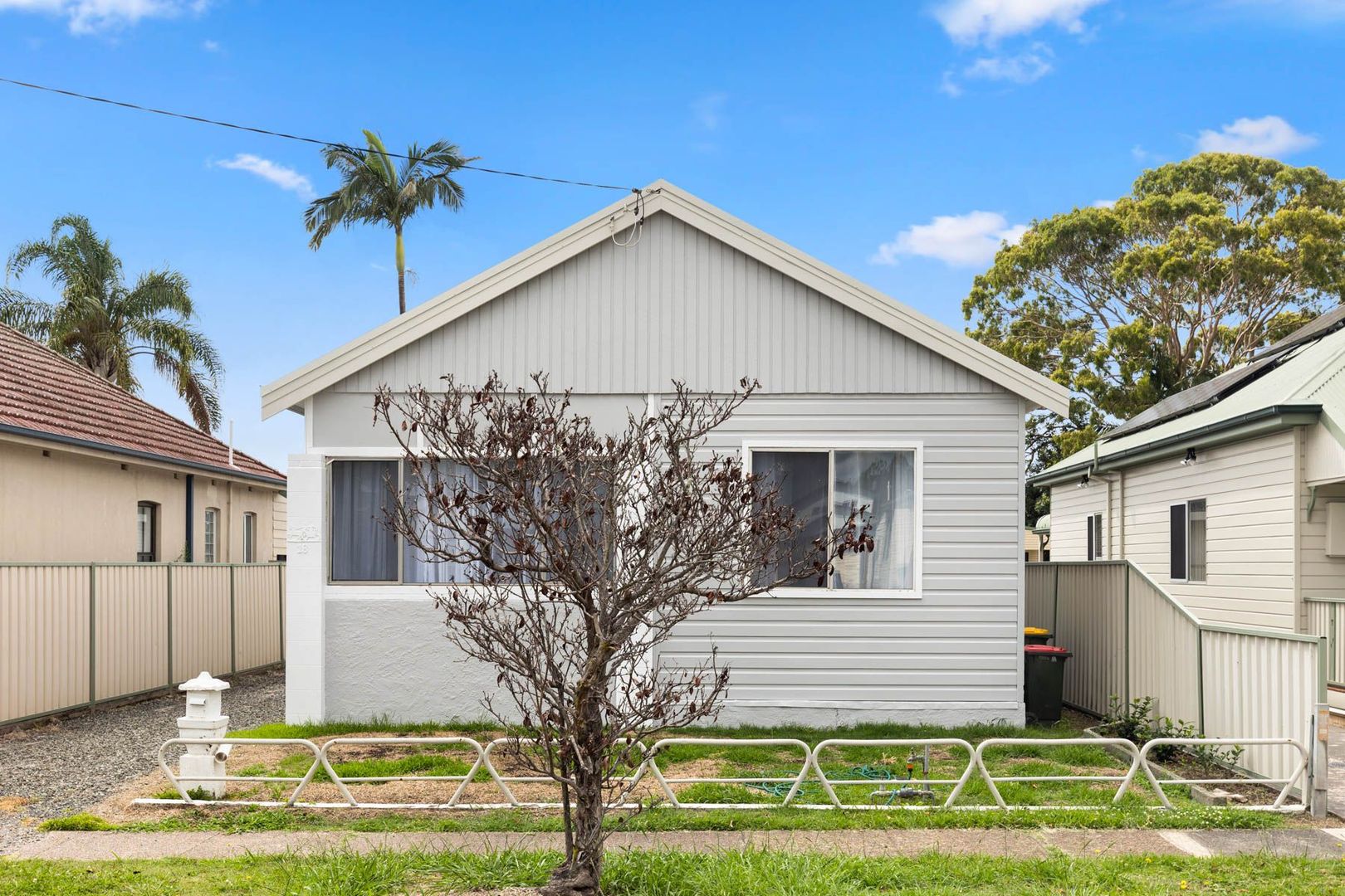 18 Mackie Avenue, New Lambton Property History & Address Research