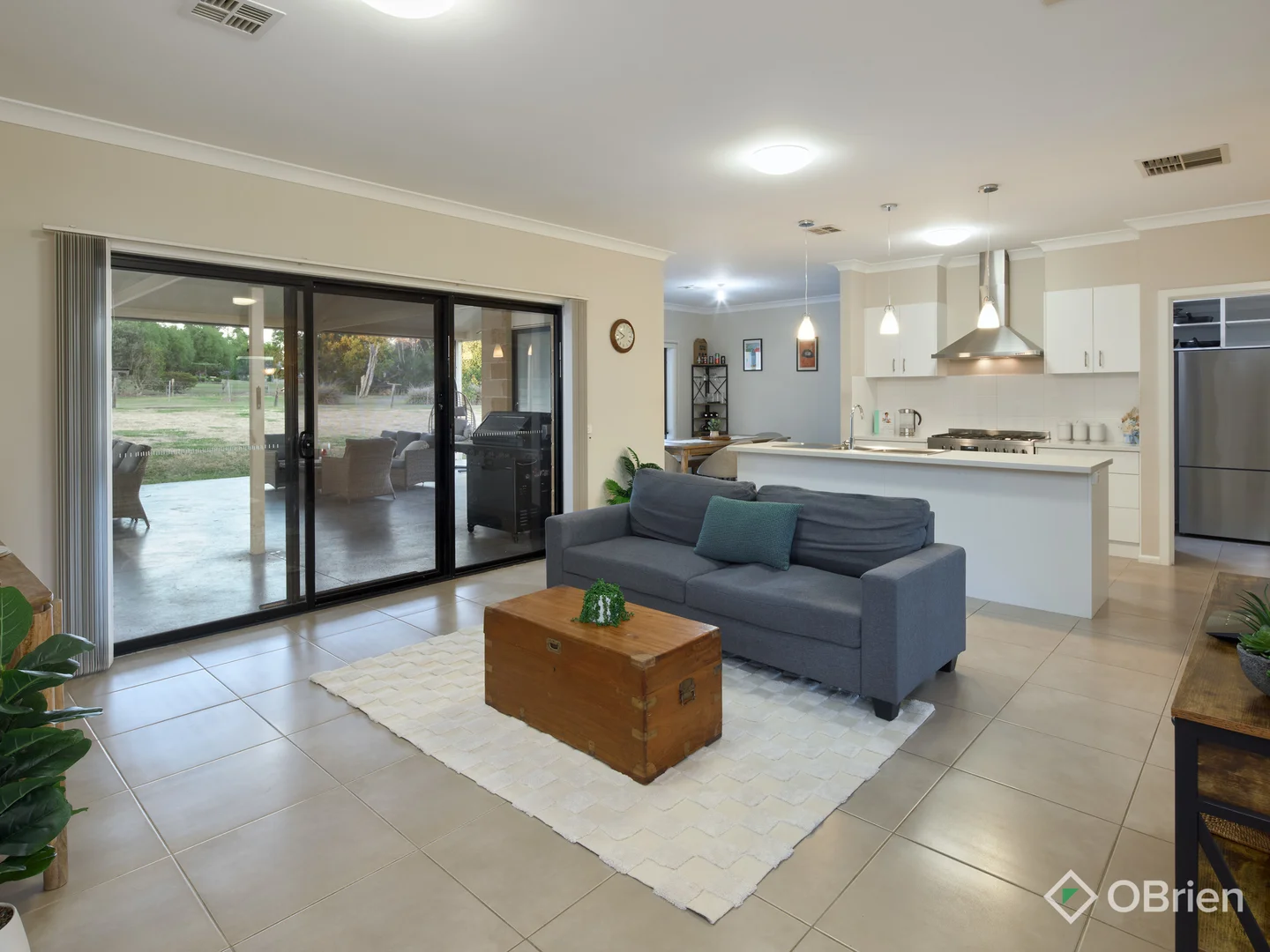 Additional image 5 of 17 Drovers Close, Drouin VIC 3818