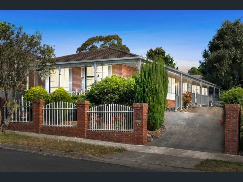 21 Allambee Ave, Grovedale VIC 3216, Image 0