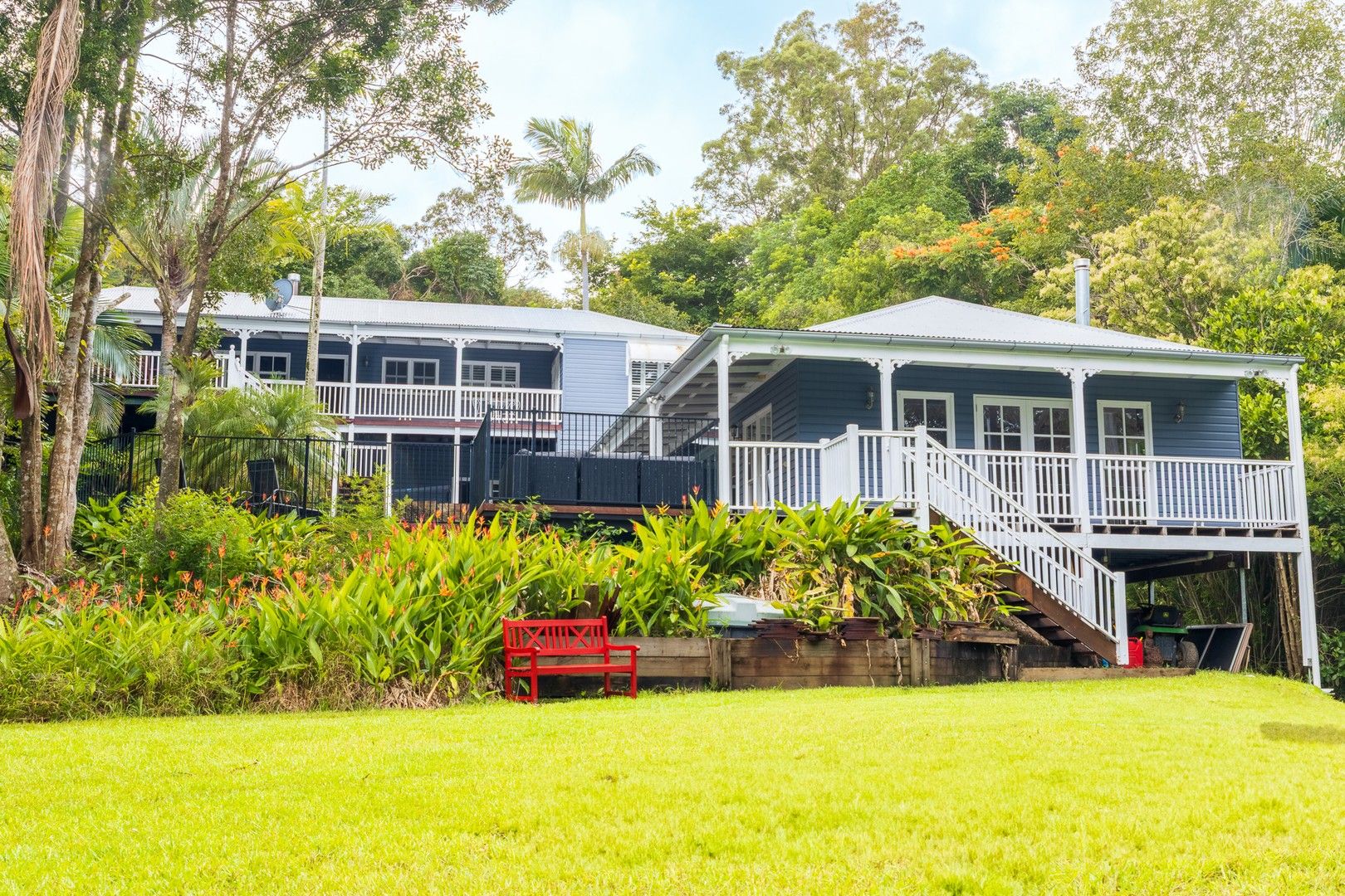 6 bedrooms Acreage / Semi-Rural in 23 Topview Drive MONS QLD, 4556