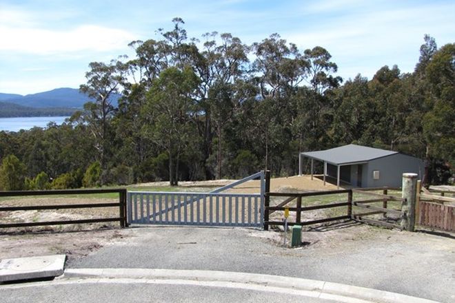 Picture of 17 Stella Court, SURGES BAY TAS 7116