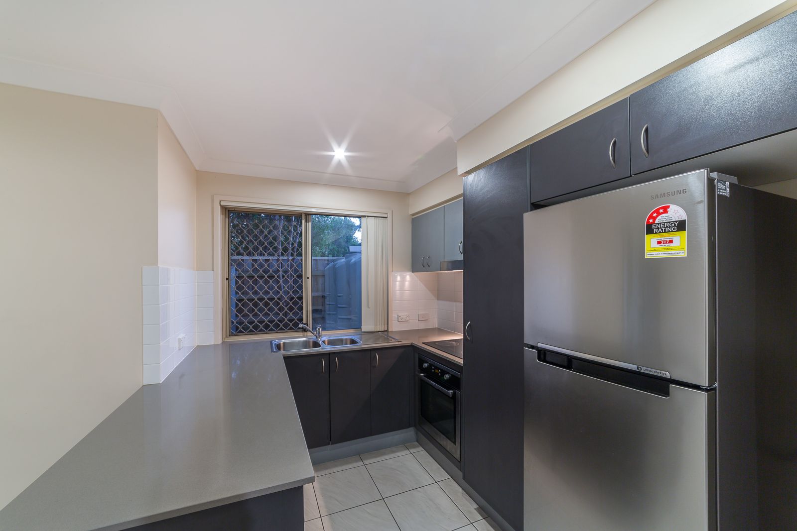 41/2 Weir Drive, Upper Coomera QLD 4209, Image 2