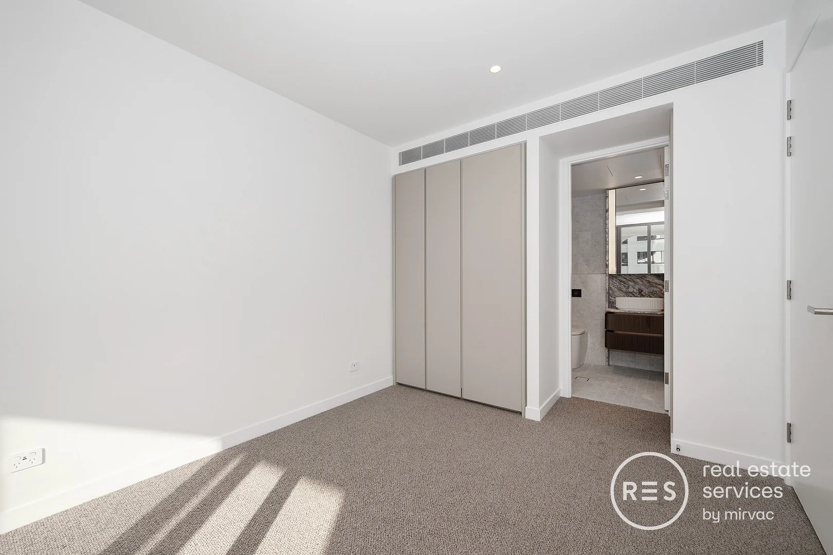 Additional image 4 of 706/31 Queens Lane, Melbourne VIC 3004