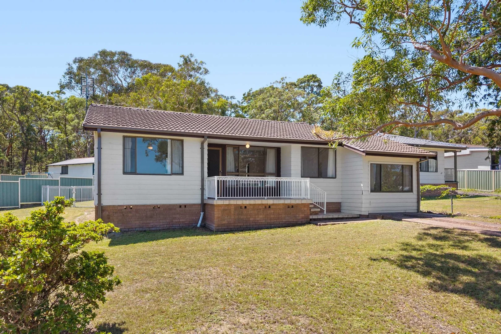 69 Asquith Avenue, Windermere Park NSW 2264