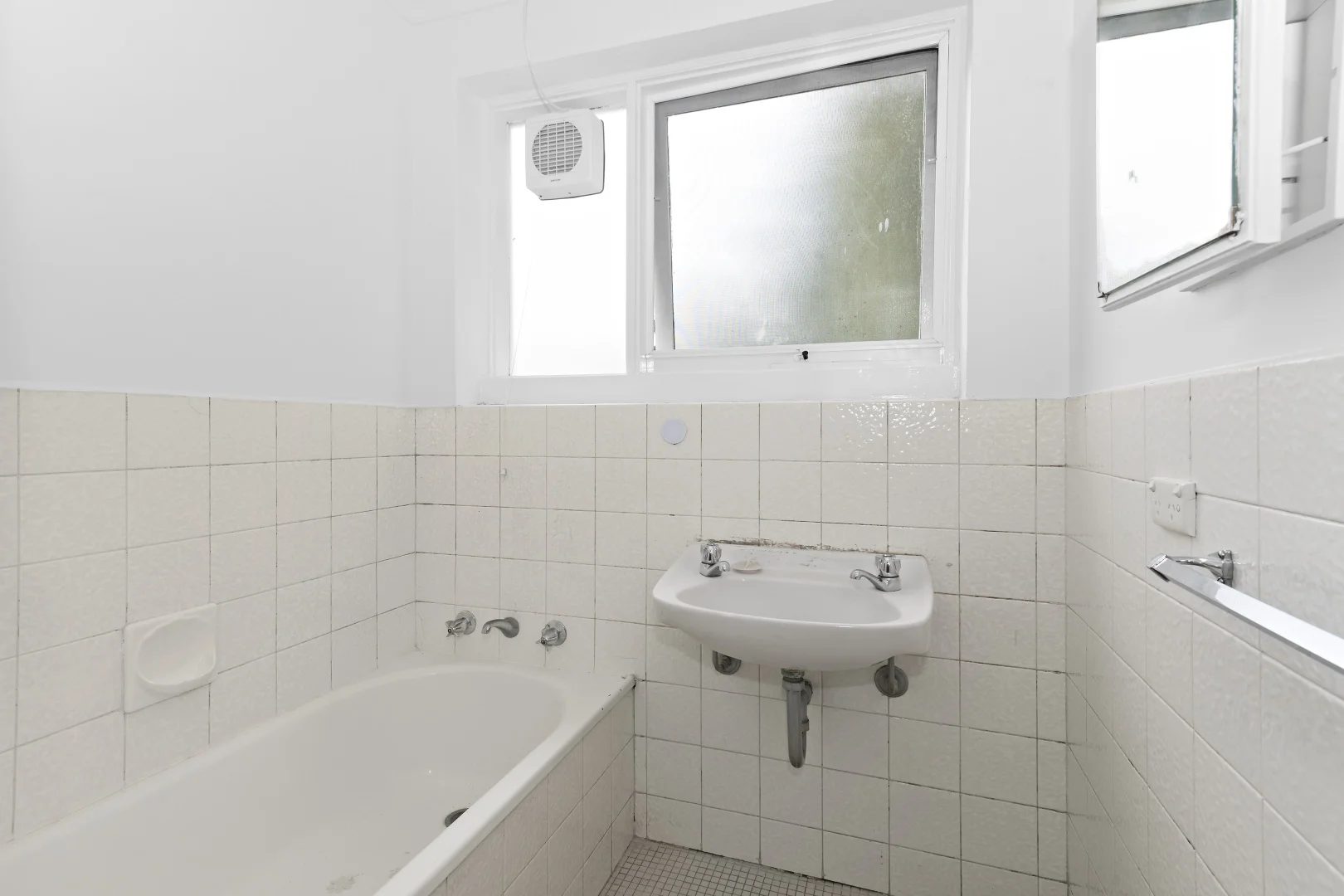 Additional image 5 of 4/12 Virginia Court, Caulfield South VIC 3162