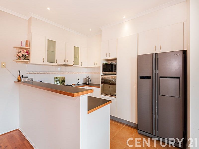 2 Figtree Walk, Lyndhurst VIC 3975, Image 2