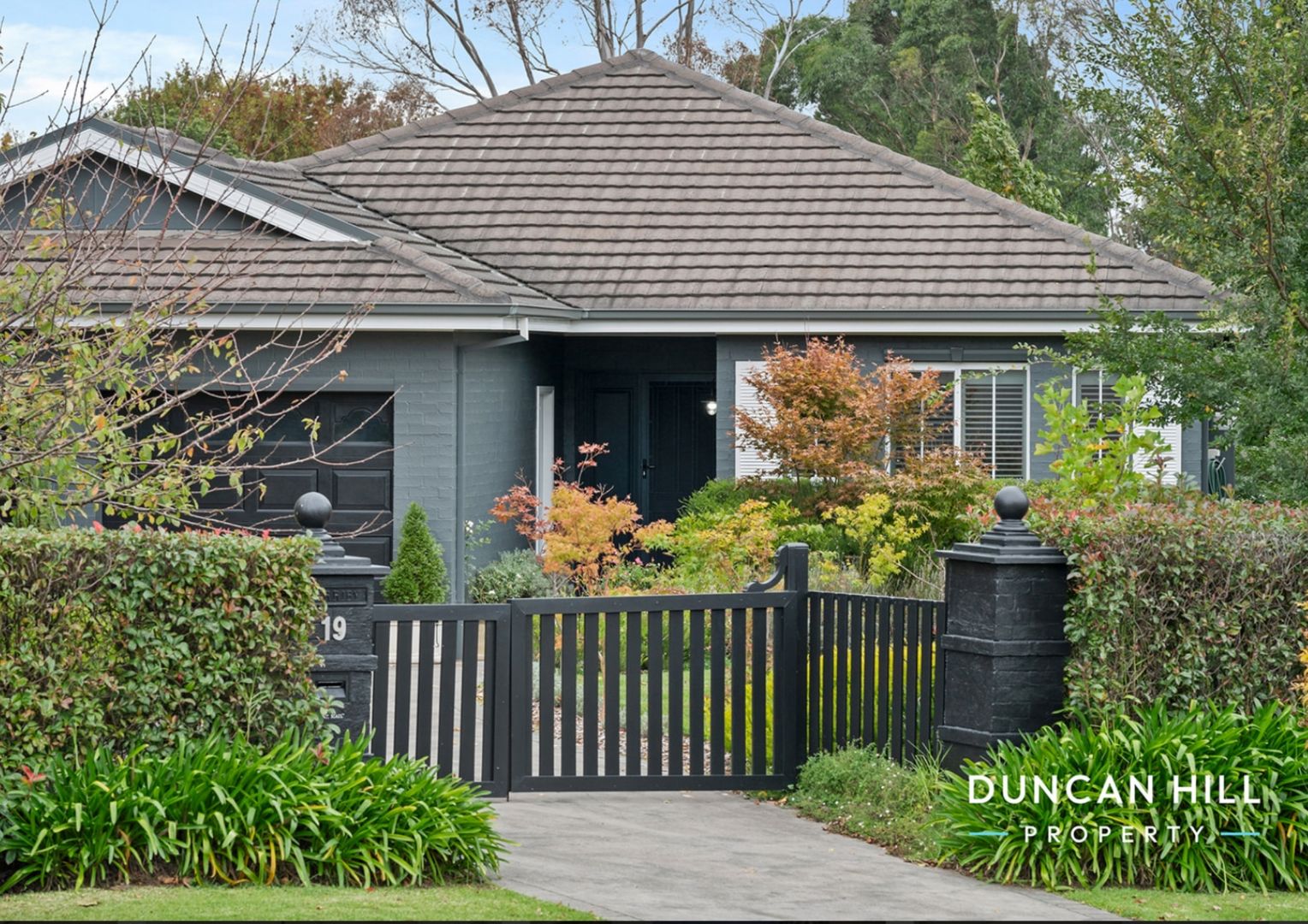 19 Stirling Drive, Bowral NSW 2576