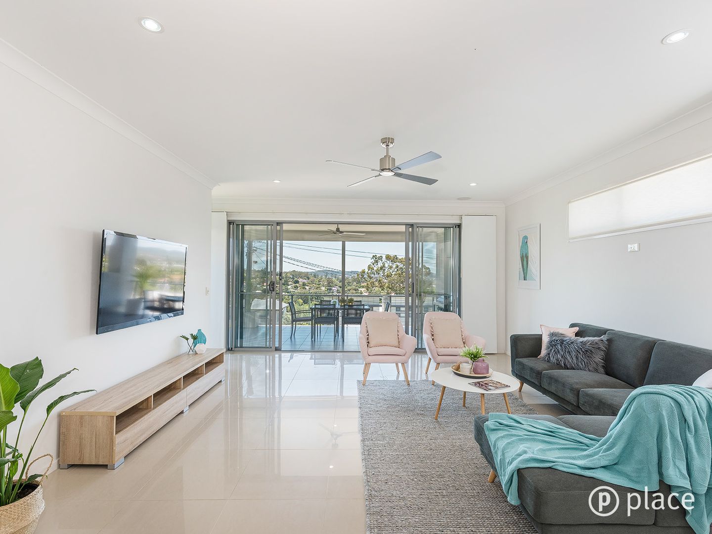 64 Hoff Street, Mount Gravatt East QLD 4122, Image 1