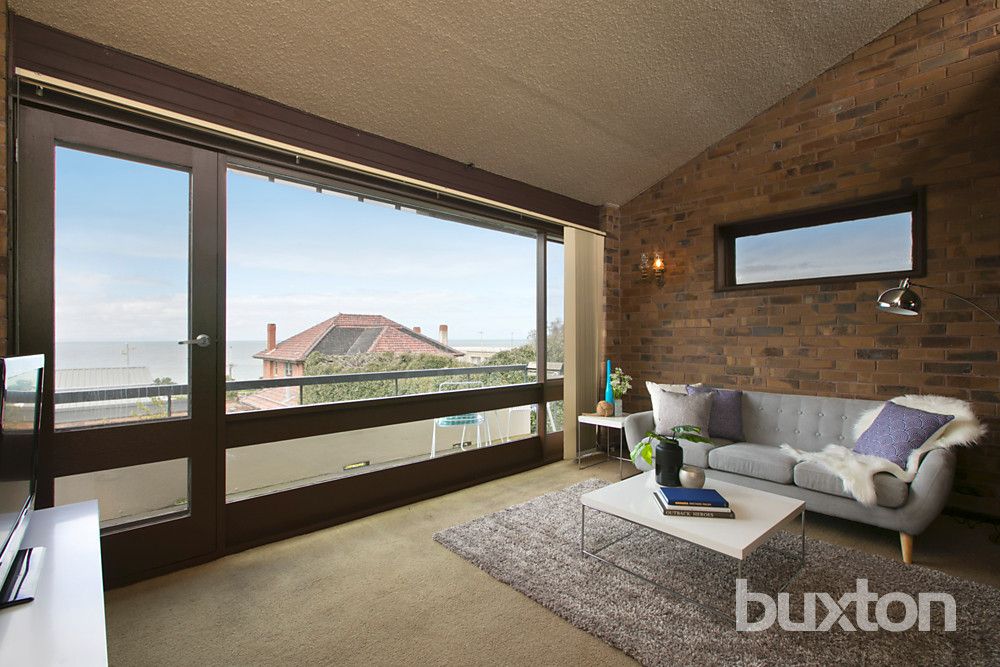 13/60 Beach Road, Mentone VIC 3194, Image 2