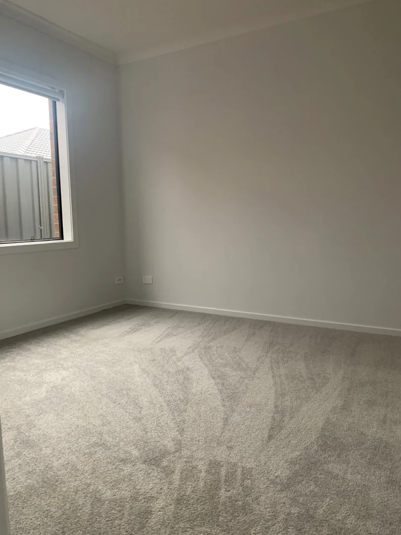 Additional image 5 of 32 Southlands Loop, Strathtulloh VIC 3338