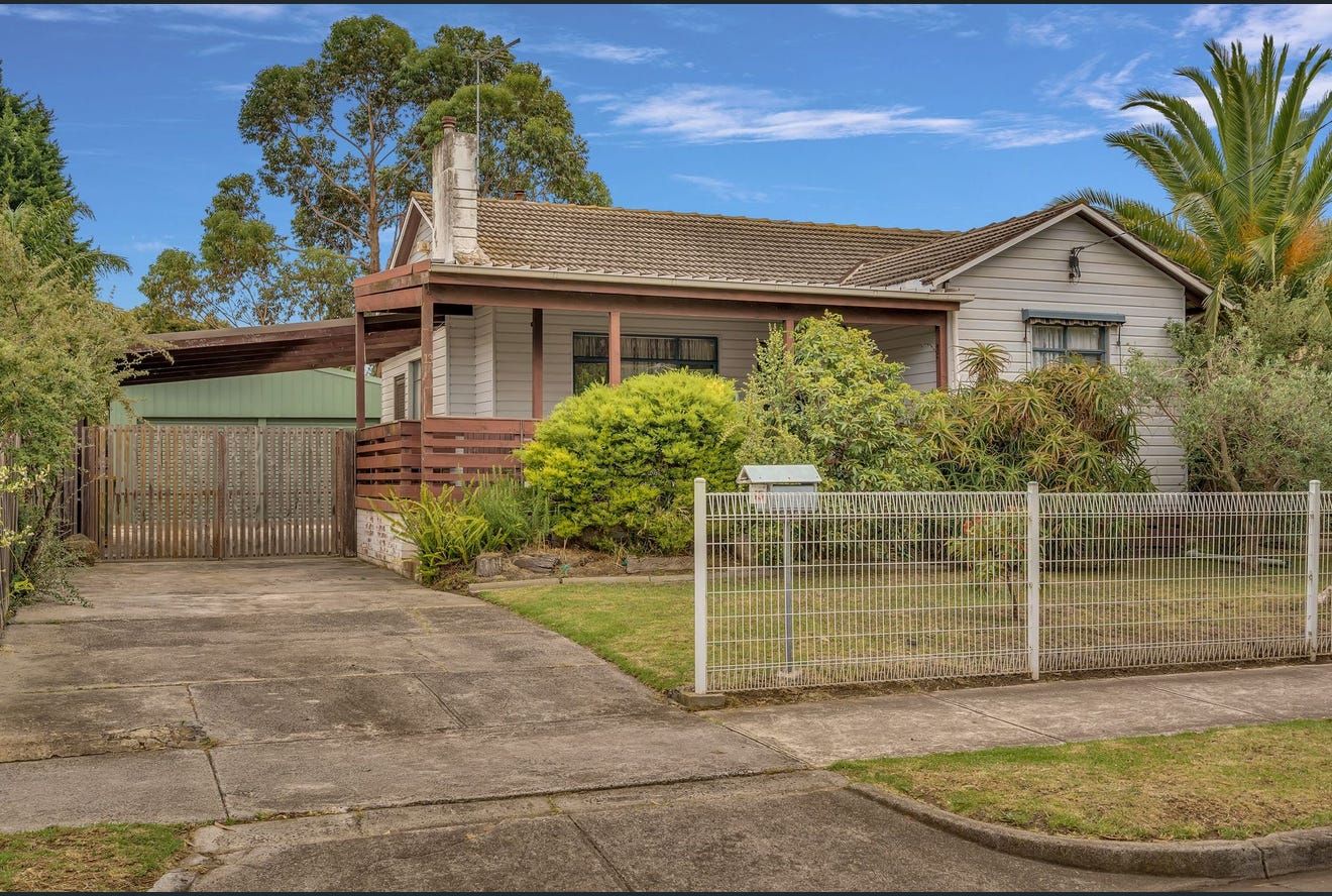 3 bedrooms House in 13 Crevelli Street RESERVOIR VIC, 3073
