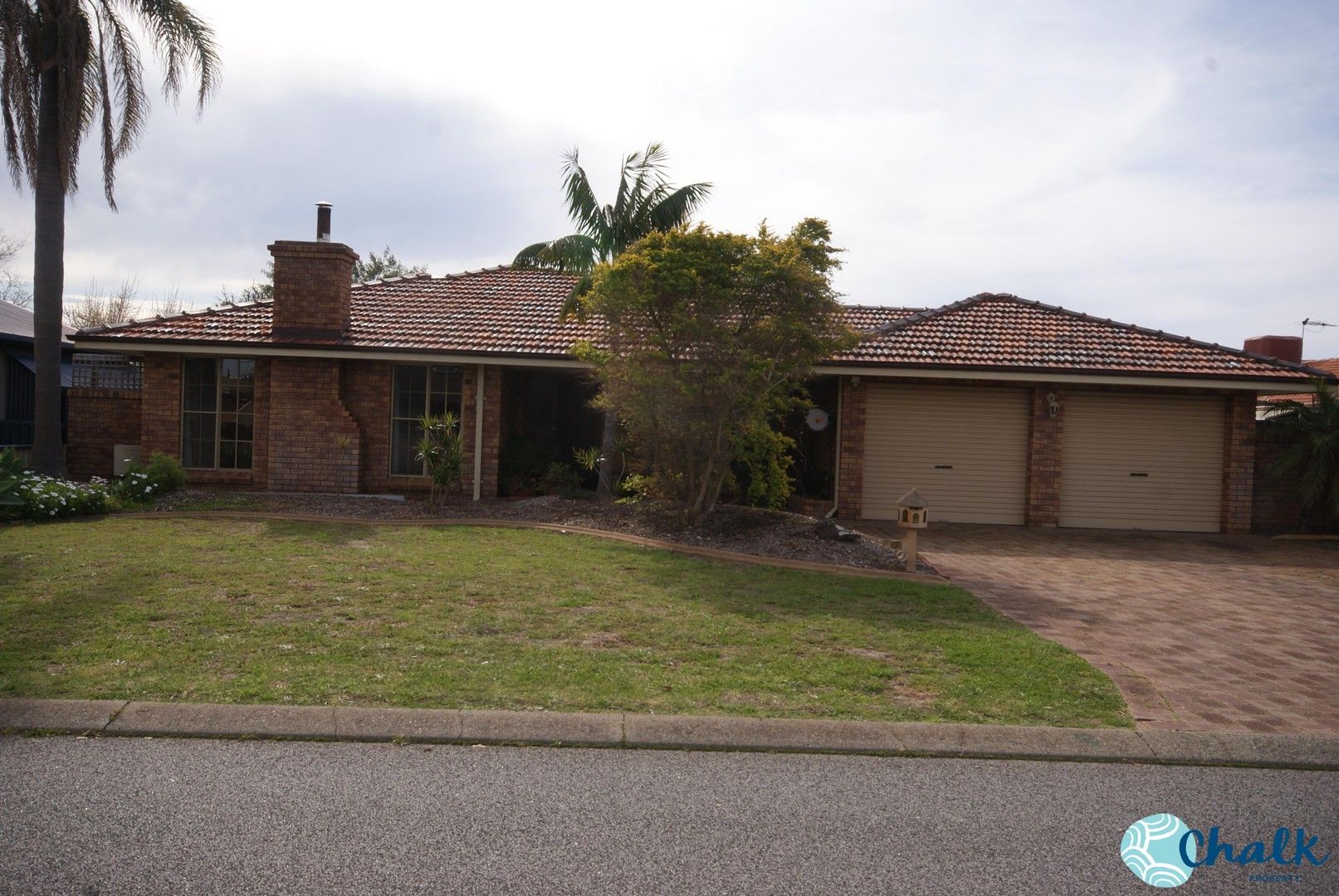 4 bedrooms House in 3 St Lucia Close SAFETY BAY WA, 6169