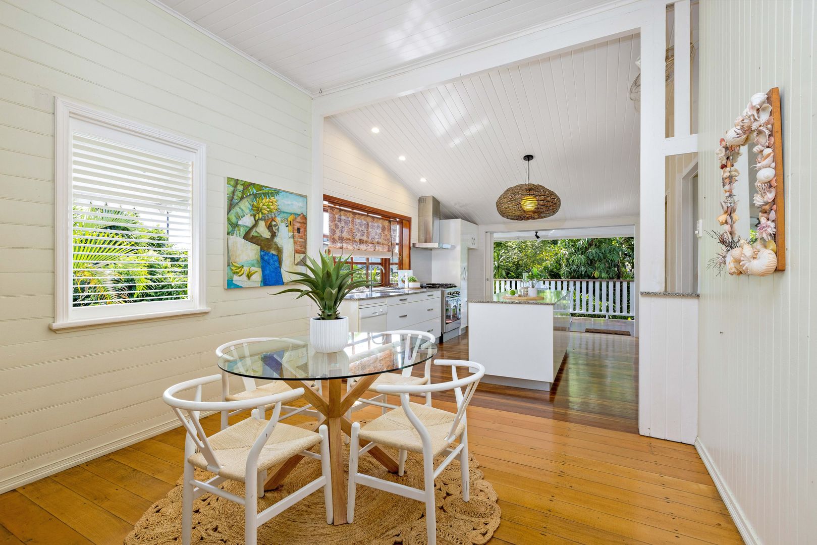 92 Cairns Street, Cairns North Property History & Address Research