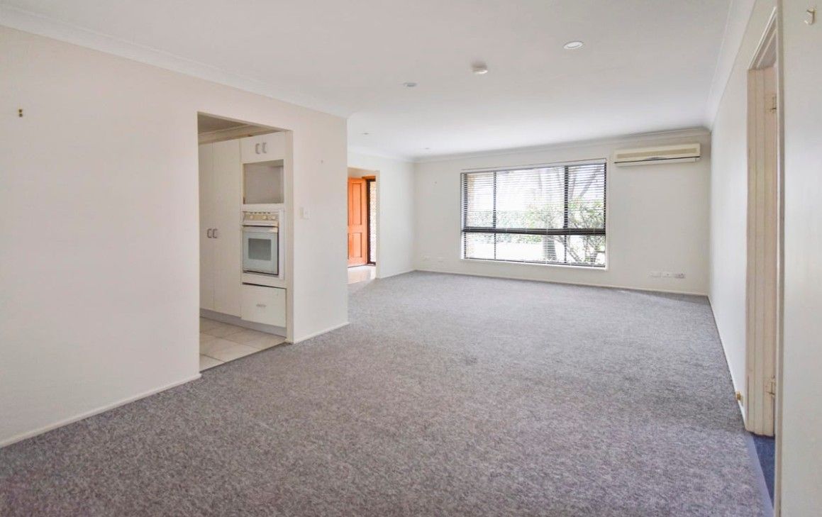 73 Glen Ross Road, Sinnamon Park QLD 4073 House For Rent 510 Domain